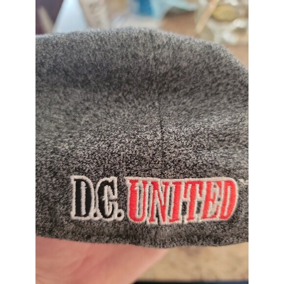 DC United MLS Adidas Fitted Hat S/M – Gray with Black Brim & Embroidered Logo - Picture 2 of 5
